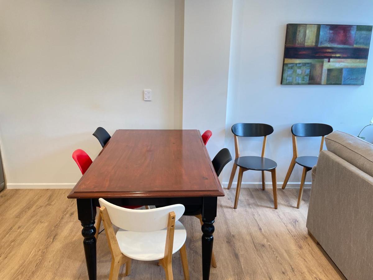 No Party Allowed, Entire Brand New 3 Bedroom Townhouse, Free Unlimited Fibre Wifi And Free Parking Wellington Kültér fotó