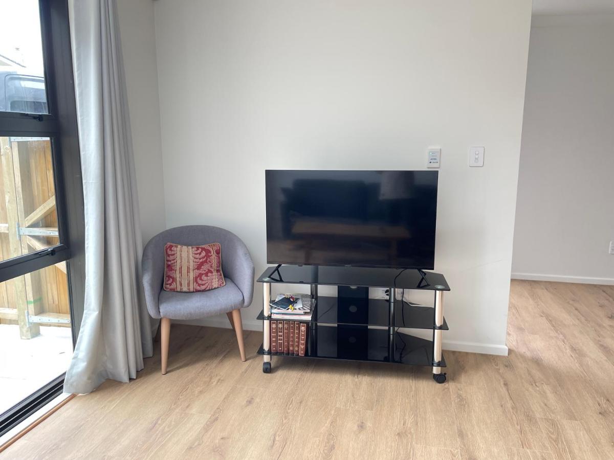 No Party Allowed, Entire Brand New 3 Bedroom Townhouse, Free Unlimited Fibre Wifi And Free Parking Wellington Kültér fotó