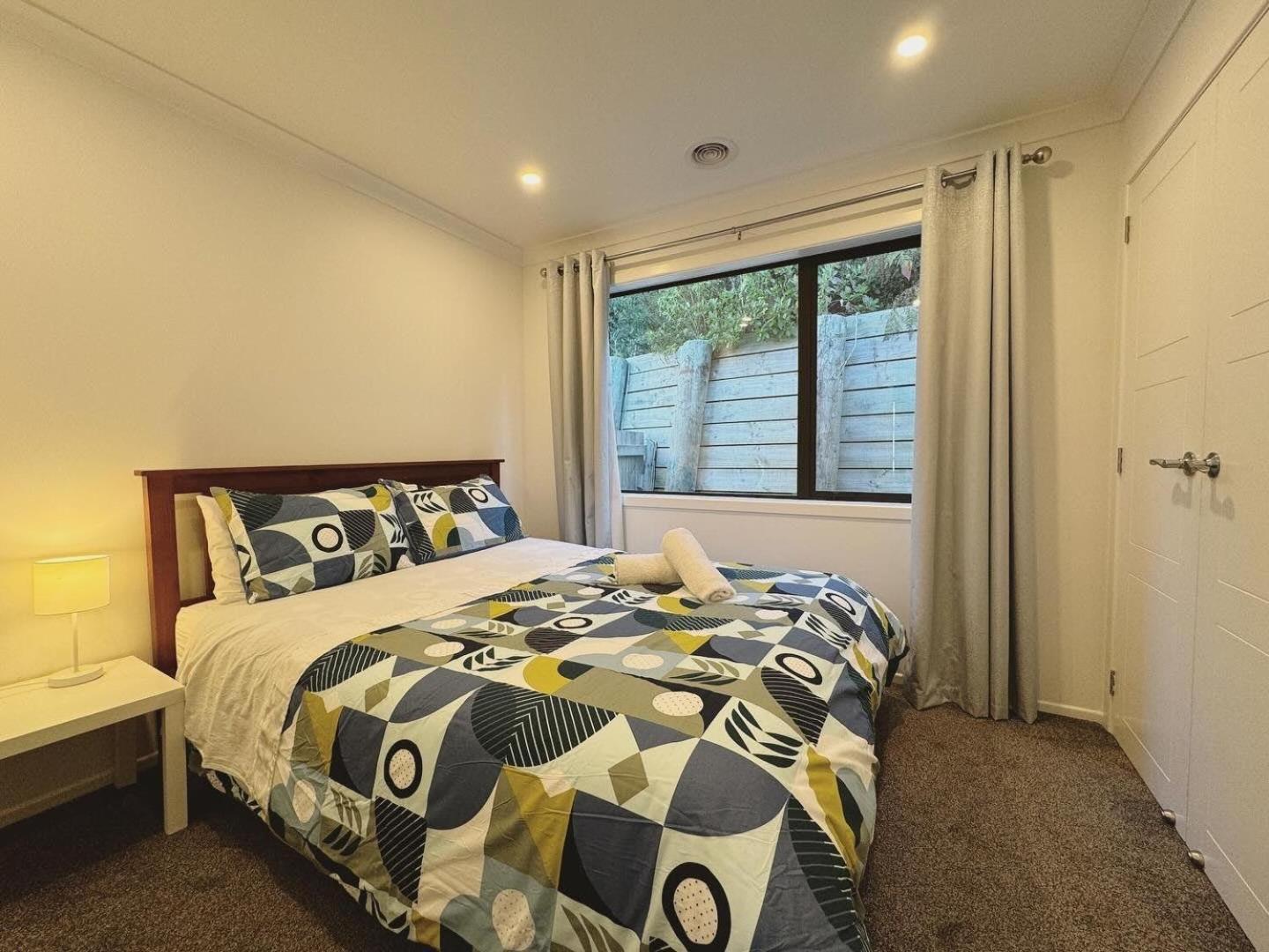 No Party Allowed, Entire Brand New 3 Bedroom Townhouse, Free Unlimited Fibre Wifi And Free Parking Wellington Kültér fotó