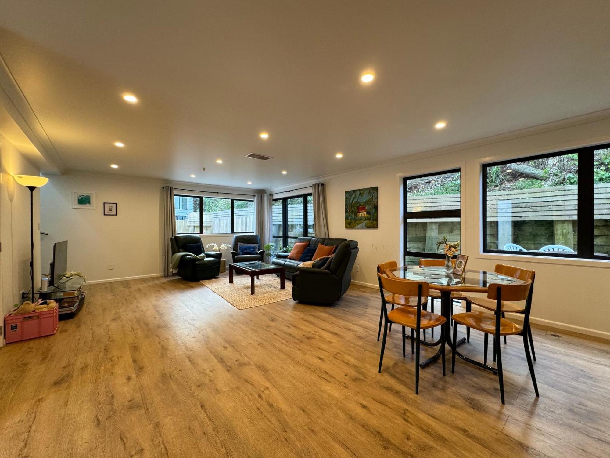 No Party Allowed, Entire Brand New 3 Bedroom Townhouse, Free Unlimited Fibre Wifi And Free Parking Wellington Kültér fotó