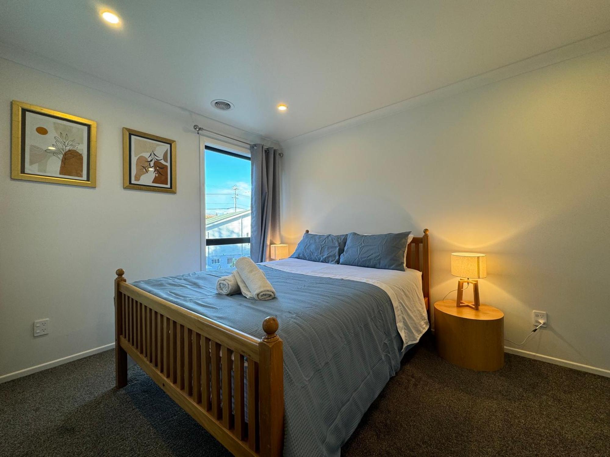 No Party Allowed, Entire Brand New 3 Bedroom Townhouse, Free Unlimited Fibre Wifi And Free Parking Wellington Kültér fotó
