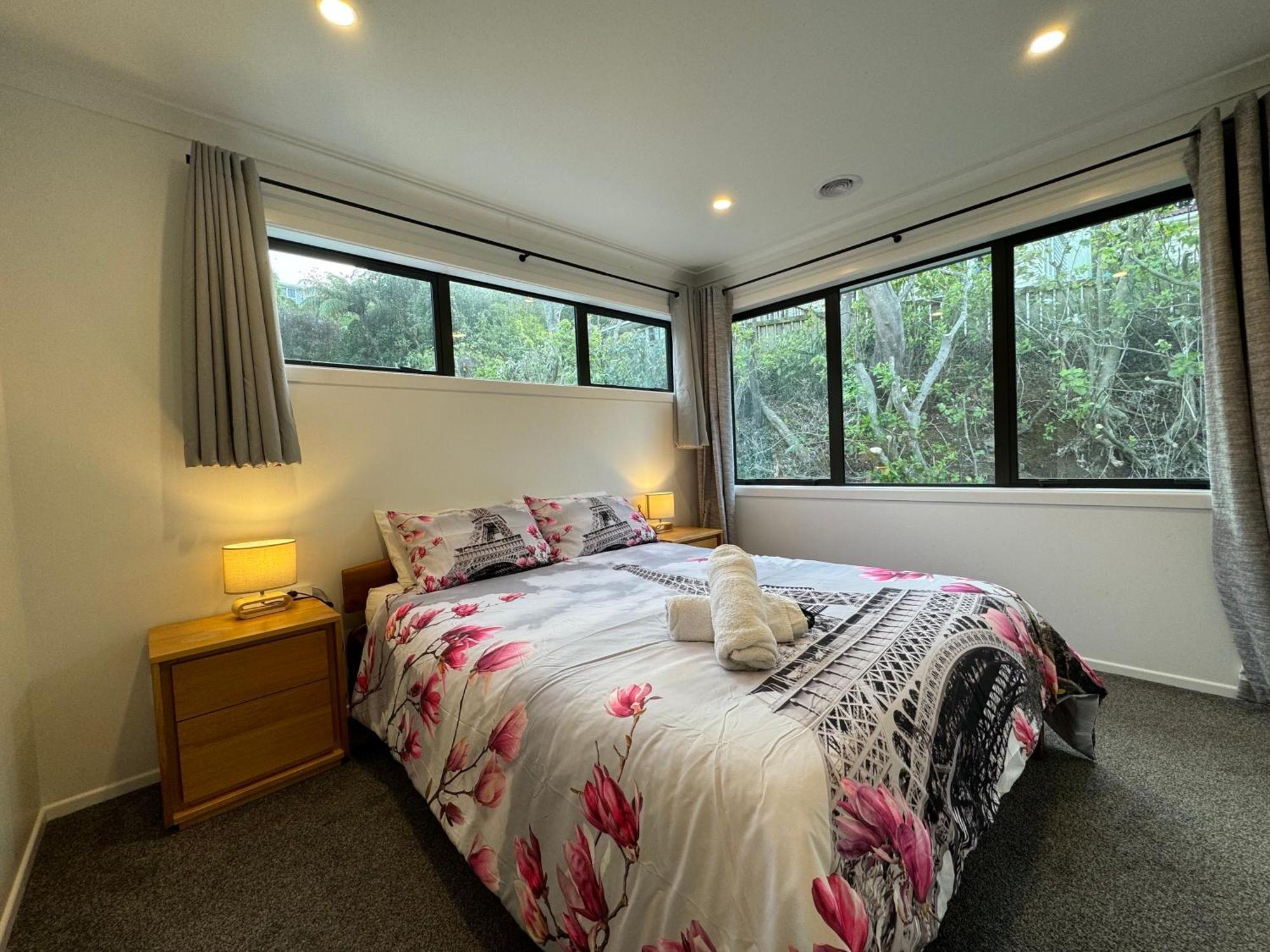 No Party Allowed, Entire Brand New 3 Bedroom Townhouse, Free Unlimited Fibre Wifi And Free Parking Wellington Kültér fotó
