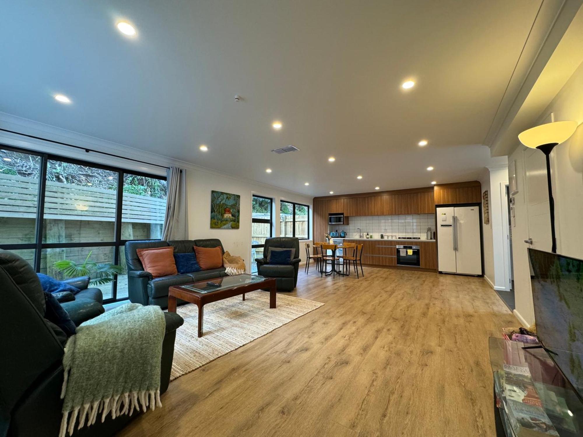 No Party Allowed, Entire Brand New 3 Bedroom Townhouse, Free Unlimited Fibre Wifi And Free Parking Wellington Kültér fotó