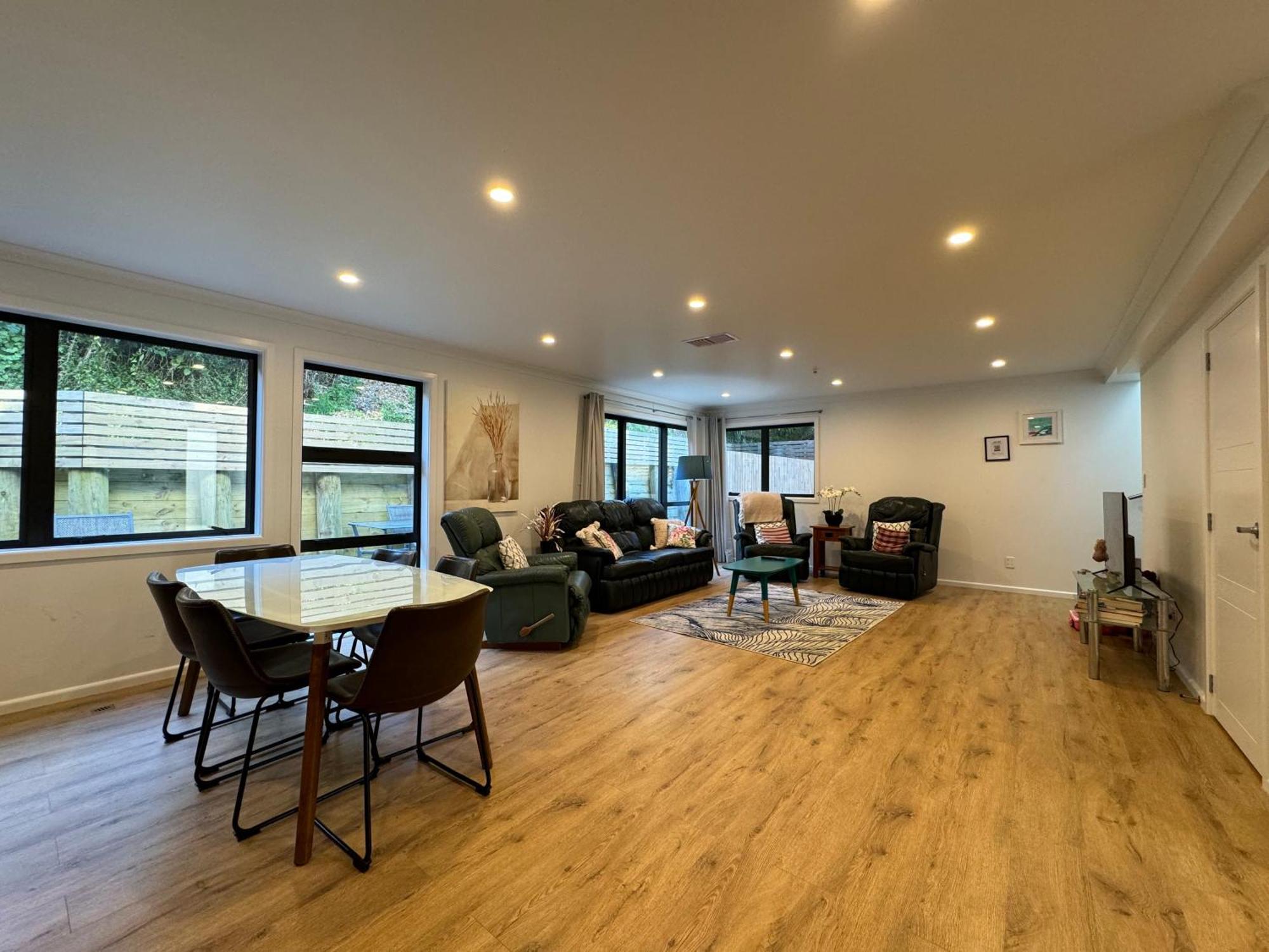 No Party Allowed, Entire Brand New 3 Bedroom Townhouse, Free Unlimited Fibre Wifi And Free Parking Wellington Kültér fotó