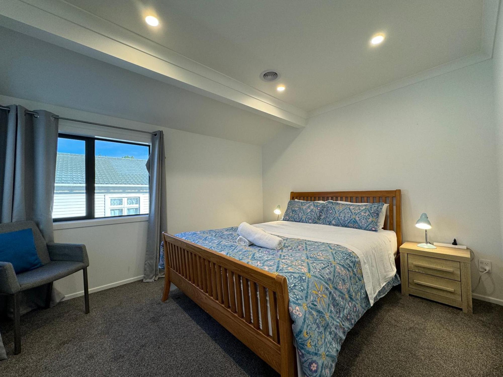 No Party Allowed, Entire Brand New 3 Bedroom Townhouse, Free Unlimited Fibre Wifi And Free Parking Wellington Kültér fotó