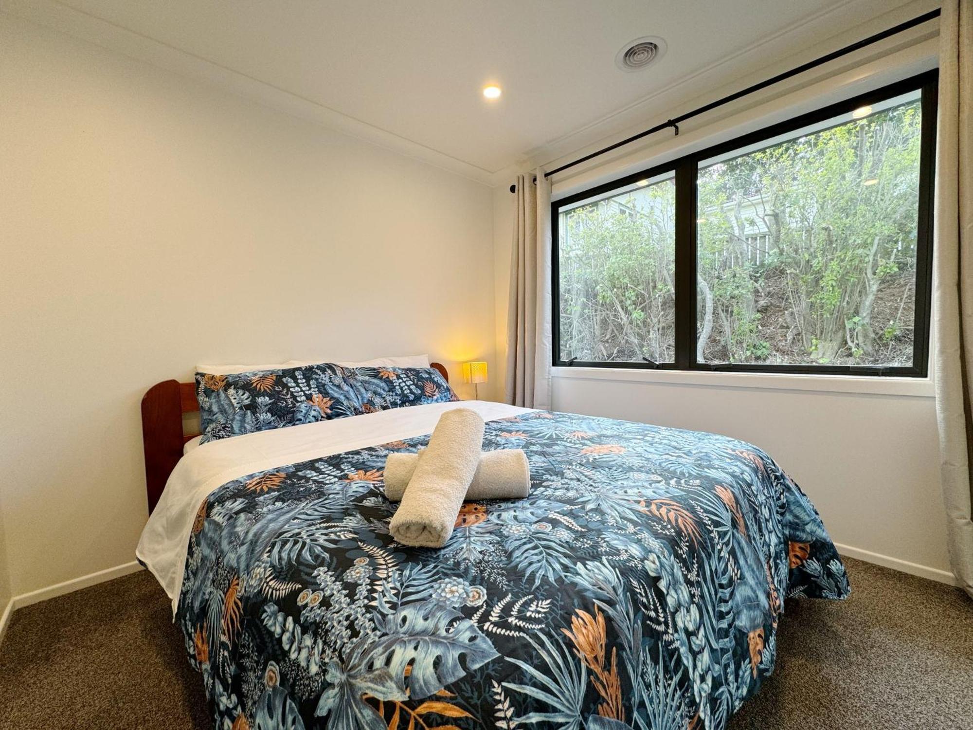 No Party Allowed, Entire Brand New 3 Bedroom Townhouse, Free Unlimited Fibre Wifi And Free Parking Wellington Kültér fotó